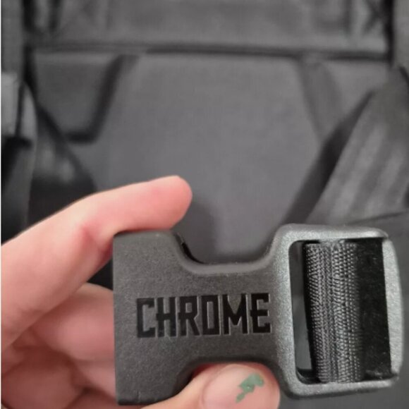 Chrome Industries Gray Black Laptops Pocket Zip Around Hondo 21L Backpack - Picture 4 of 13